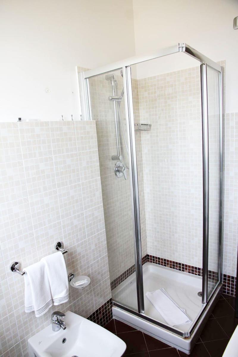 Hotel Al Ritrovo カステッルッツォ エクステリア 写真