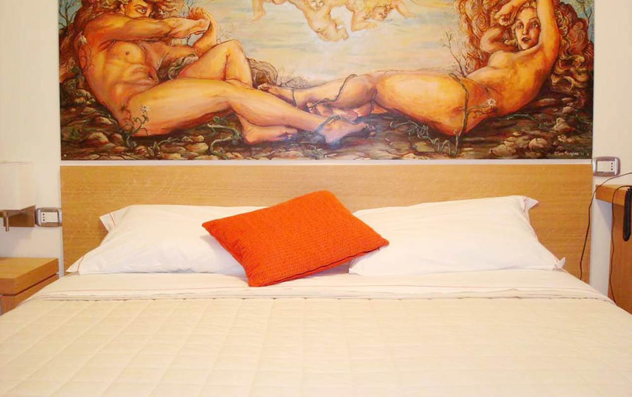 Hotel Al Ritrovo カステッルッツォ エクステリア 写真