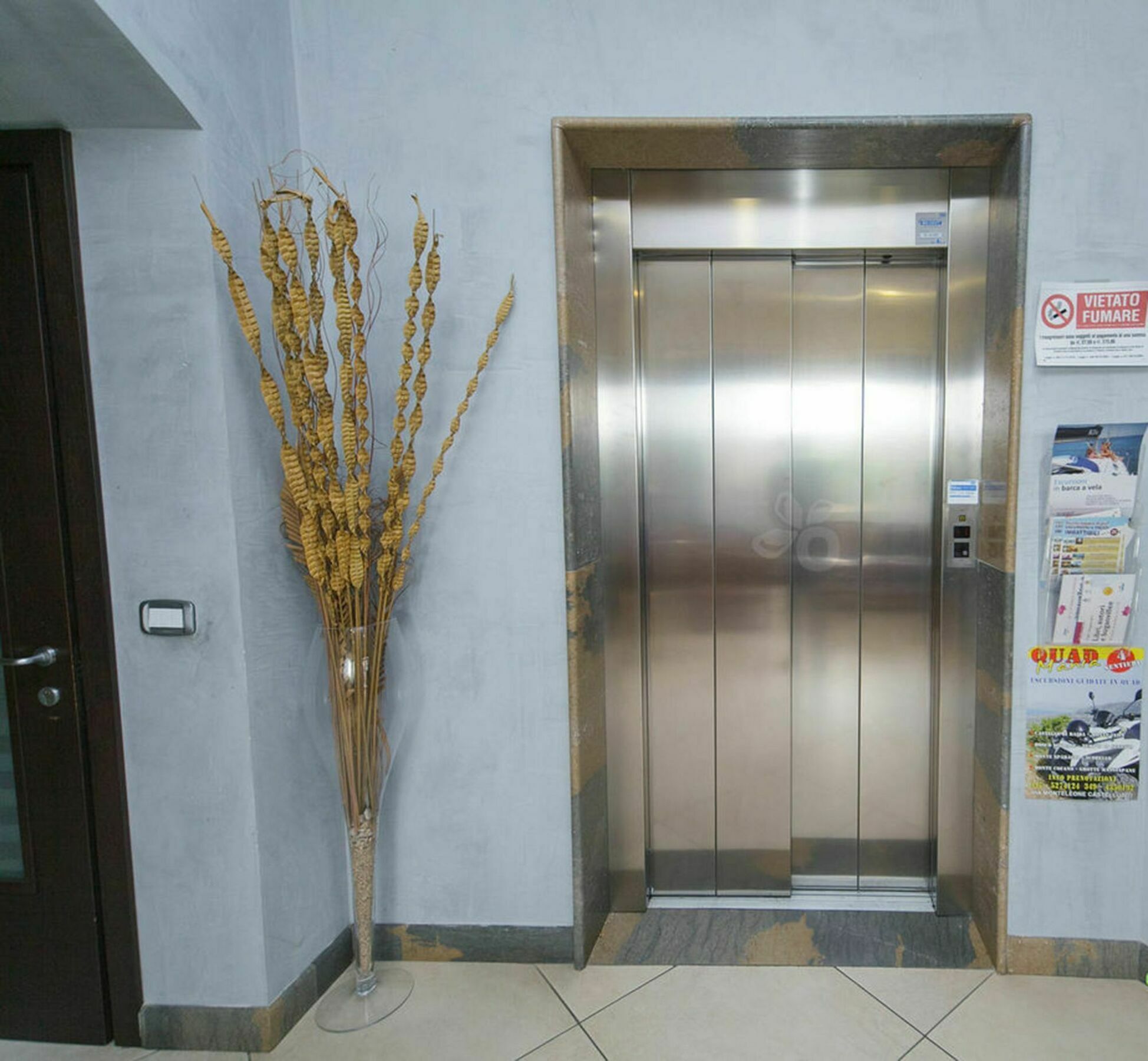 Hotel Al Ritrovo カステッルッツォ エクステリア 写真